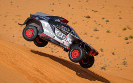 Dakar 2022 Etape 3: Carlos Sainz Bawa Audi Kuasai Balap Rute Al Qaisumah