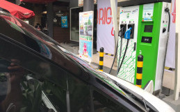 Era Mobil Listrik, Sudah Banyak Stasiun Pengisian Kendaraan Listrik Umum
