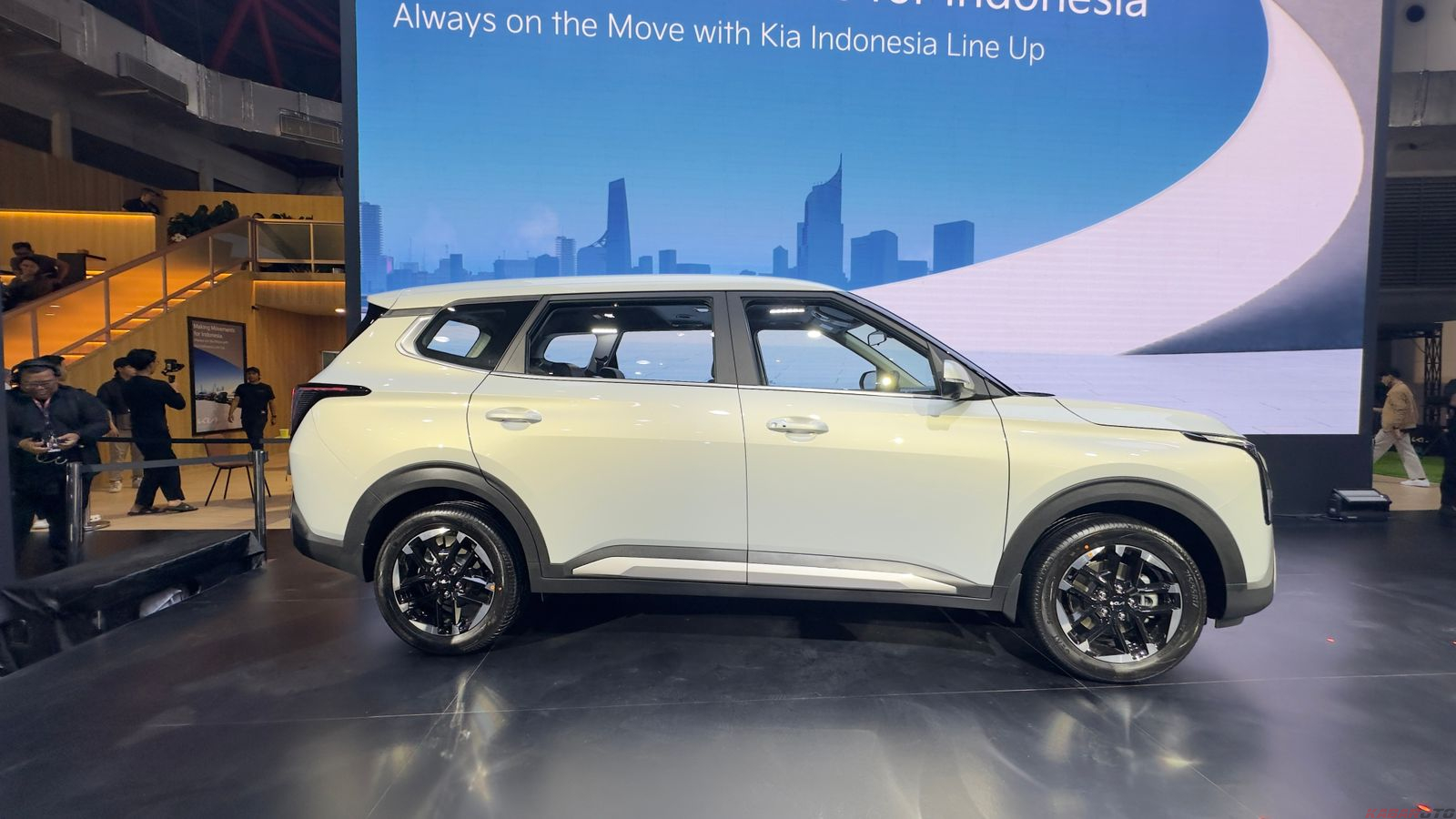 The All New Kia Carens Resmi Melantai, Banderol Mulai Rp319 Juta