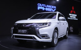 Bukan di GIIAS, Mitsubishi Outlander PHEV Seharga Rp1,2 Miliar Sudah Dipesan 40 Unit