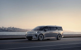 Mobil Listrik Volvo EM90 Tawarkan Kenyamanan Khas MPV Premium