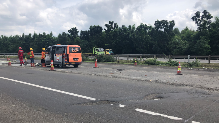 Kerusakan Parah Ditemukan di Sejumlah Km Tol Tangerang–Merak