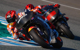 Lorenzo Bakal Tingkatkan Performa Marquez dan Honda 