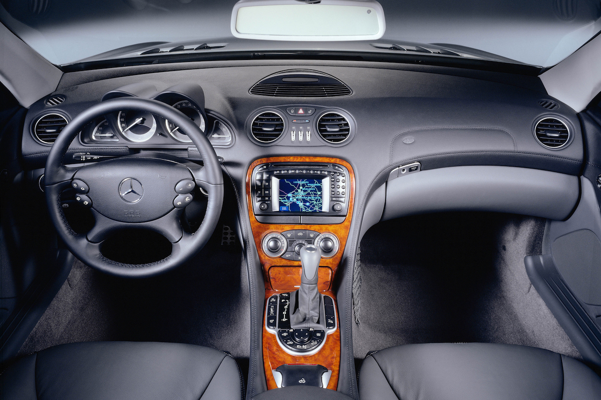 Mercedes-Benz SL R230