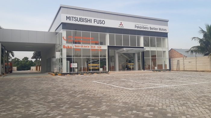Permintaan Tinggi, KTB Mitsubishi Resmikan Diler Pekanbaru
