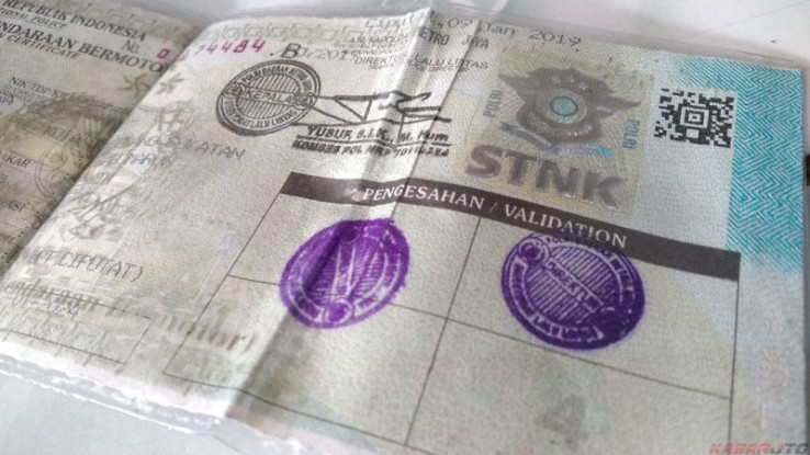 STNK Rusak atau Luntur Kena Hujan, Berikut Cara Mengurusnya di Samsat