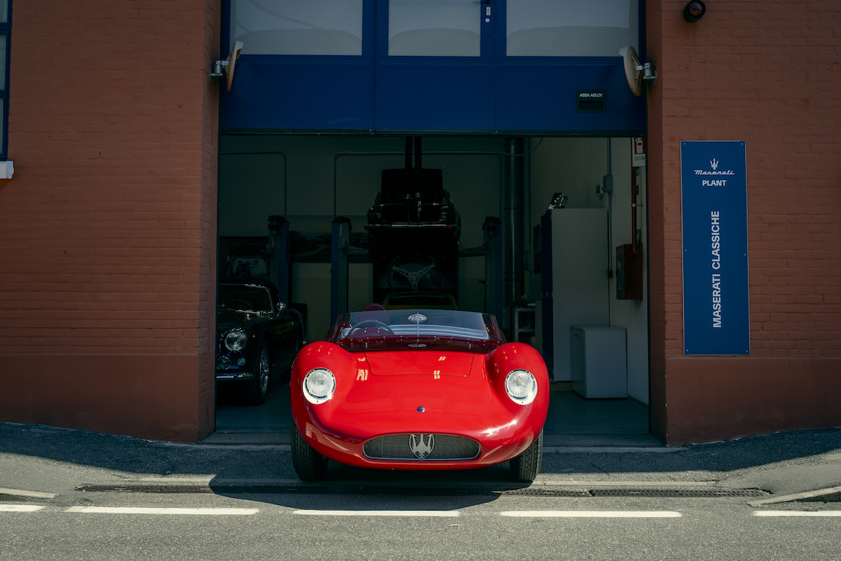 Maserati Classiche Menghidupkan Kembali Maserati 200S Tahun 1957