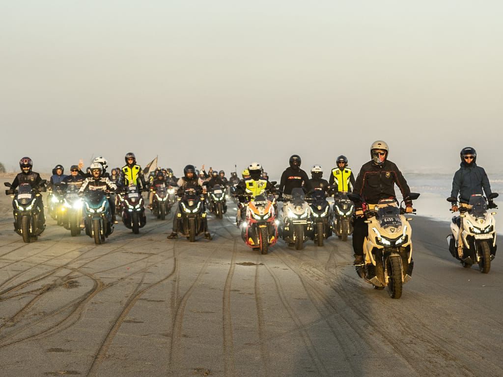 ADV Riders Bandung (ARB) Seru-seruan di Karang Potong