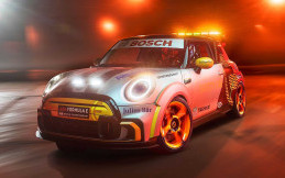 Mini Electric Pacesetter Jadi Safety Car Formula E