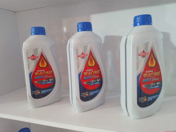 Pelumas dengan Performa Tinggi dan Peningkatan Spesifikasi untuk Motor Matic