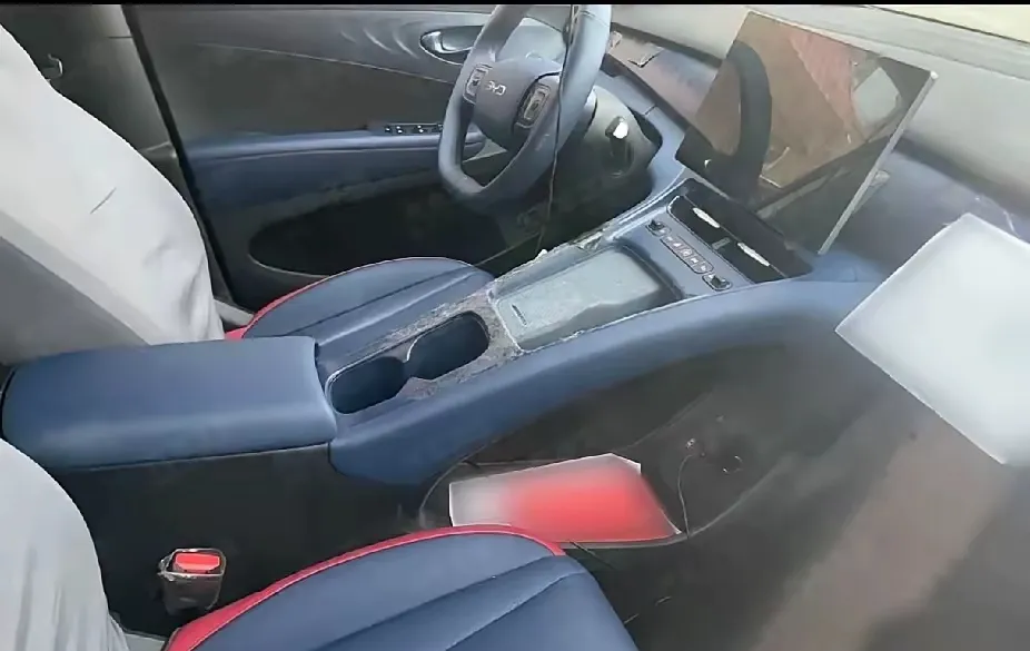 BYD Atto 1 pakai konsol tengah baru, KabarOto