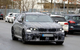 Kabin Masa Depan BMW M5 2028 Terungkap, Tampilan Makin Simpel