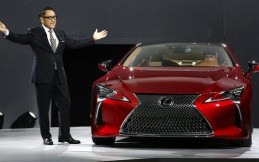 Lexus Launching Coupe LC 500 di Jepang