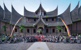 Royal Riders Indonesia Gelar Touring Sumatera Bawa Misi Kemanusiaan
