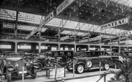 Rangkuman Perjalanan 100 Tahun Merek Mercedes-Benz