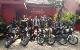 Bikers Brotherhood 1% MC Salurkan Donasi untuk Yatim Piatu dan Duafa