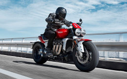 Patut Ditunggu, Triumph Rocket 3 Terbaru Akan Segera Rilis  