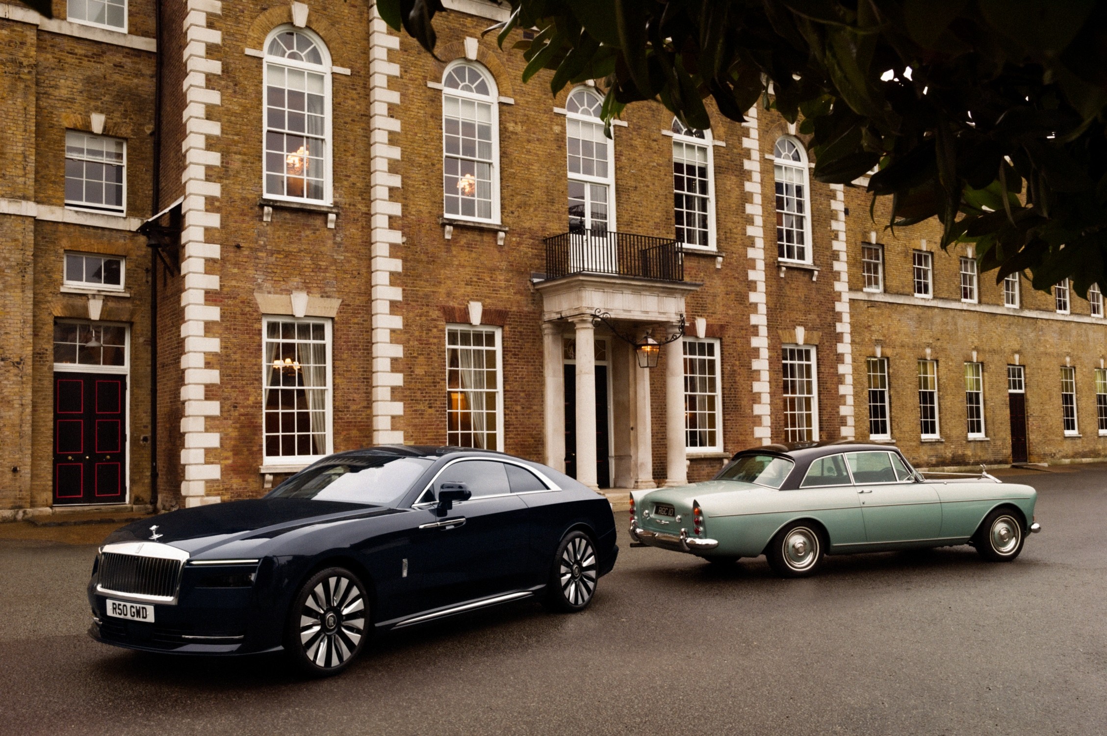 Latar Belakang Rolls-Royce Spectre Agar Diterima Kaum Loyalis