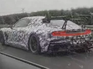 Xiaomi Keciduk Uji Supercar Dua Pintu Pakai Sayap Raksasa, Intip Bocorannya