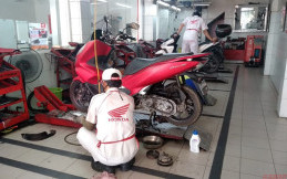 Cara Bengkel Motor Menarik Konsumen untuk Servis di Masa New Normal 