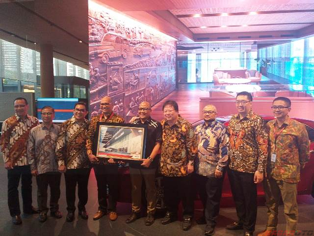 Flagship Dealer Auto2000 Sudirman