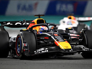 Langkah Max Verstappen di Masa Depan, Termasuk Pindah Tim