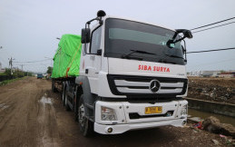 Mercedes-Benz Serahkan 200 Unit Truk Kepada Konsumen