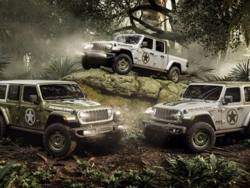 Galeri Jeep Wrangler dan Gladiator Sarge, Penghormatan Militer