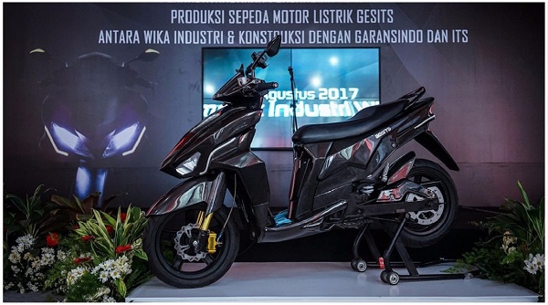 Sepeda motor listrik