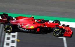 Adaptasi Cepat jadi Kunci Sukses Carlos Sainz Bersama Scuderia Ferrari