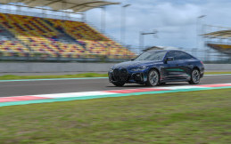 BMW i4 eDrive40 Resmi Jadi Official Safety Car Shell Eco-Marathon 2022