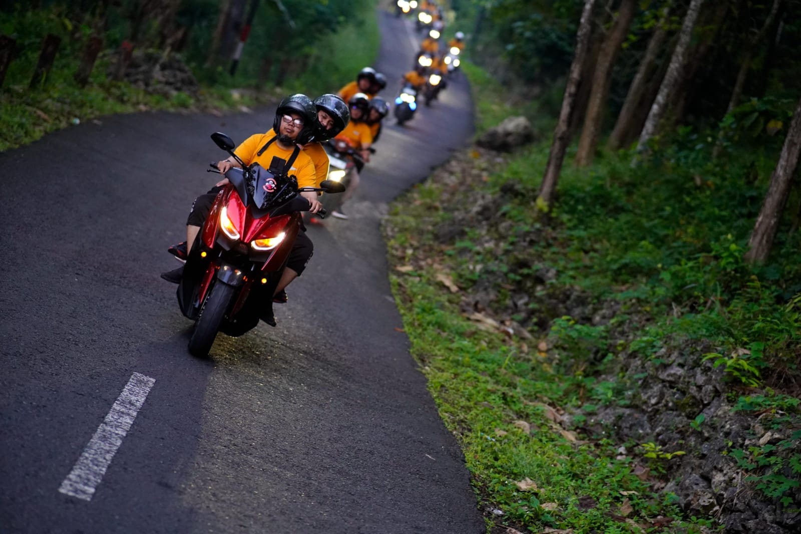 Keren! Club Motor Ini Touring Sambil Belajar Ilmu Agama
