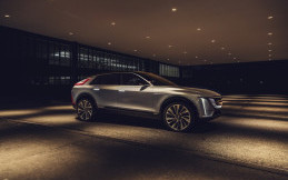 Cadillac Lyriq, SUV Mewah Amerika untuk Masa Depan