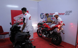 Kompetisi untuk Menguji Keterampilan Teknisi dan Service Advisor AHASS