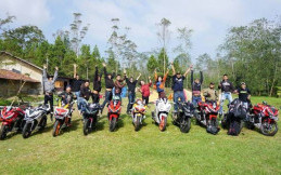 Sosial Media Jadi Wadah Positif untuk Menyatukan Pecinta Honda CBR