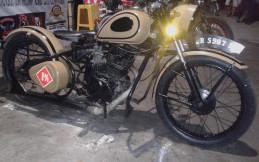 Honda CG Tahun 1978 Bergaya BSA