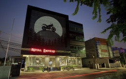 Royal Enfield Resmikan Diler Pondok Indah