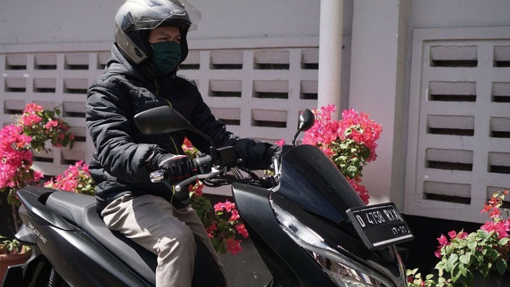 Begini Cara Mengendarai Motor yang Aman di Masa New Normal