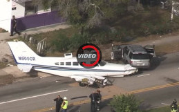 Pesawat Cessna Jatuh Hantam 2 Mobil, 5 Orang Luka