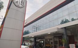 MG Resmikan Diler di Jakarta Selatan, Dilengkapi Pengisi Daya Mobil Listrik