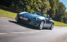 Mazda MX-5 Miata Dapat Supercharger Tenaga 247 Dk