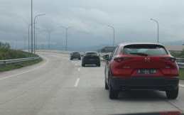 Merasakan Fitur 'Anti-Lengah' di Mazda CX-30
