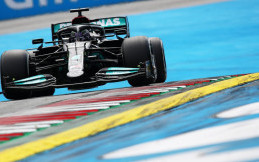 Kerusakan Bodi Penyebab Lewis Hamilton Kehilangan Kecepatan