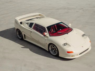 MCA Centenaire 1990, Supercar Langka Siap Masuk Meja Lelang