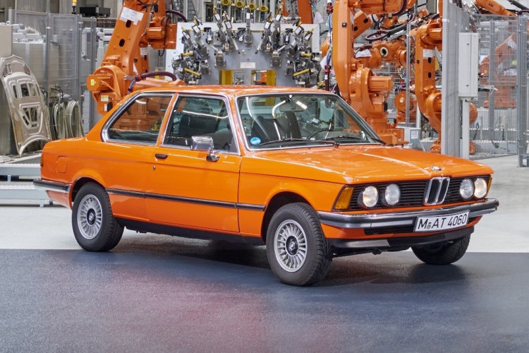 Setengah Abad BMW Seri 3 Tembus 18 Juta Unit, Berawal dari E21