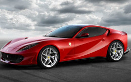 Ferarri Terkuat dan Tercepat Hadir di Indonesia