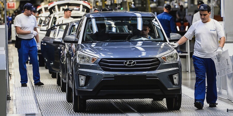 Hyundai Berencana Pangkas Jumlah Produksi Mobil Konvensional