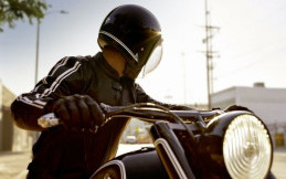 Intip Tips Memilih dan Merawat Sarung Tangan dari Honda