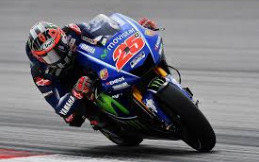 Vinales Keluhkan Bagian Belakang Motor Yamaha