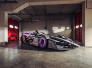 Senjata Baru, Mobil Balap Porsche 975 RSE Catatkan 335 Kpj